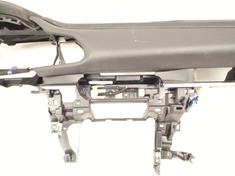 Recambio de salpicadero para mazda cx-30 (dm) skyactiv-g m hybrid referencia OEM IAM DGH960381 DGK9 