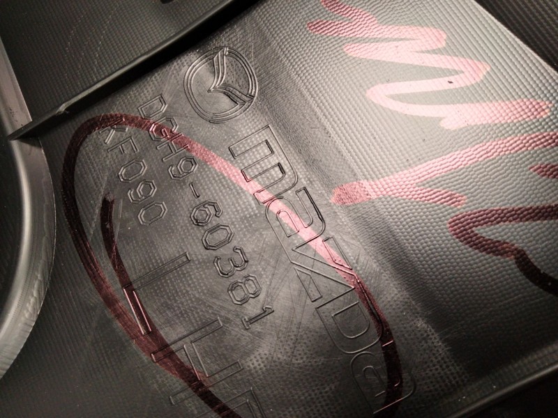 Recambio de salpicadero para mazda cx-30 (dm) skyactiv-g m hybrid referencia OEM IAM DGH960381 DGK9 