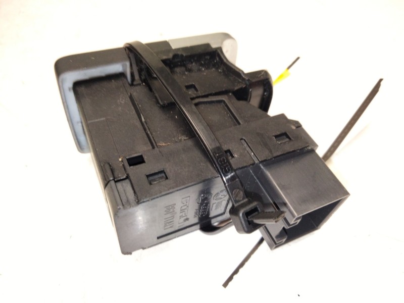 Recambio de palanca freno de mano para volkswagen passat b8 variant (3g5, cb5) 2.0 tdi 4motion referencia OEM IAM 3G0927225  