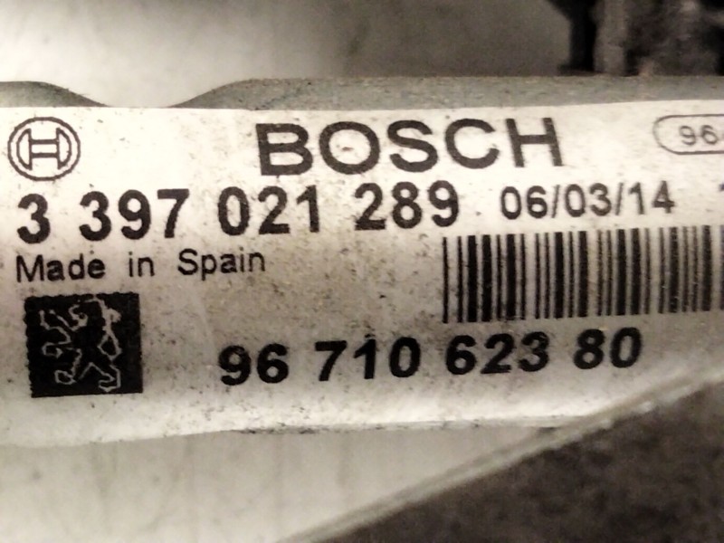 Recambio de motor limpia delantero derecho para peugeot 5008 (0u_, 0e_) 1.6 16v referencia OEM IAM 9671062380  