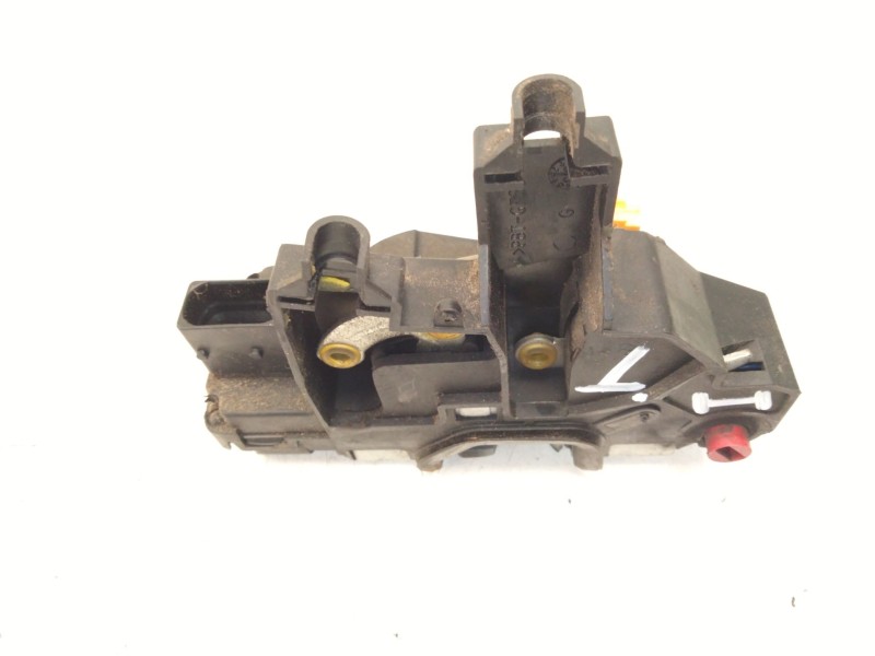 Recambio de cerradura puerta trasera izquierda para saab 9-3 ranchera familiar (e50) 1.9 tid referencia OEM IAM   