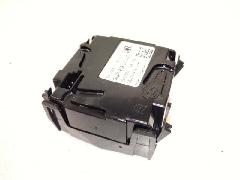 Recambio de reloj para volkswagen passat b8 variant (3g5, cb5) 2.0 tdi 4motion referencia OEM IAM 3G0919204  