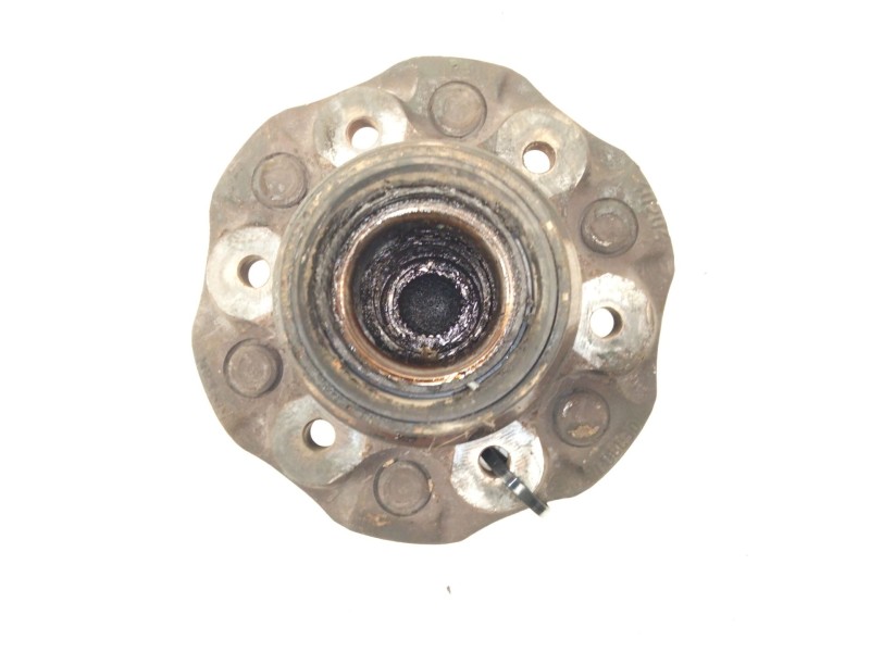 Recambio de buje delantero izquierdo para nissan terrano ii (r20) 2.7 tdi 4wd referencia OEM IAM   