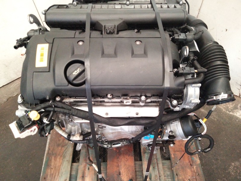 Recambio de motor completo para peugeot 5008 (0u_, 0e_) 1.6 16v referencia OEM IAM   