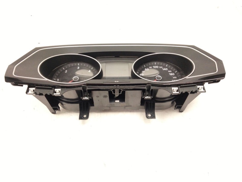 Recambio de cuadro instrumentos para volkswagen passat b8 variant (3g5, cb5) 2.0 tdi 4motion referencia OEM IAM 3G0920741  
