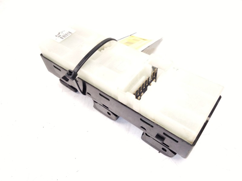 Recambio de mando elevalunas delantero izquierdo para infiniti ex 30d referencia OEM IAM 254011BN1C  