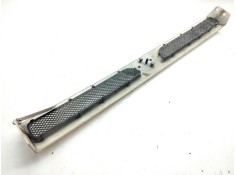 Recambio de rejilla delantera para nissan trade caja/chasis 2.3 d referencia OEM IAM XO01207228   2