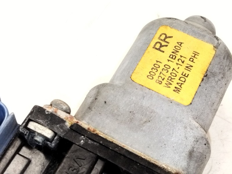 Recambio de elevalunas trasero derecho para infiniti ex 30d referencia OEM IAM 827301BN0A  