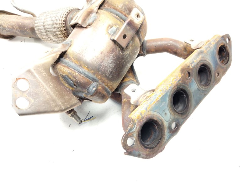 Recambio de catalizador para mazda cx-30 (dm) skyactiv-g m hybrid referencia OEM IAM HF011345XB  