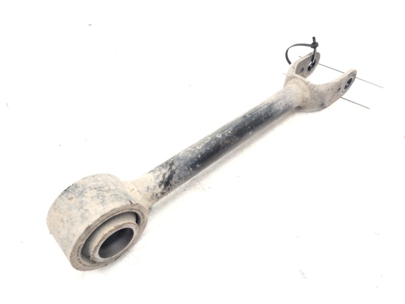 Recambio de brazo suspension inferior trasero derecho para infiniti ex 30d referencia OEM IAM   