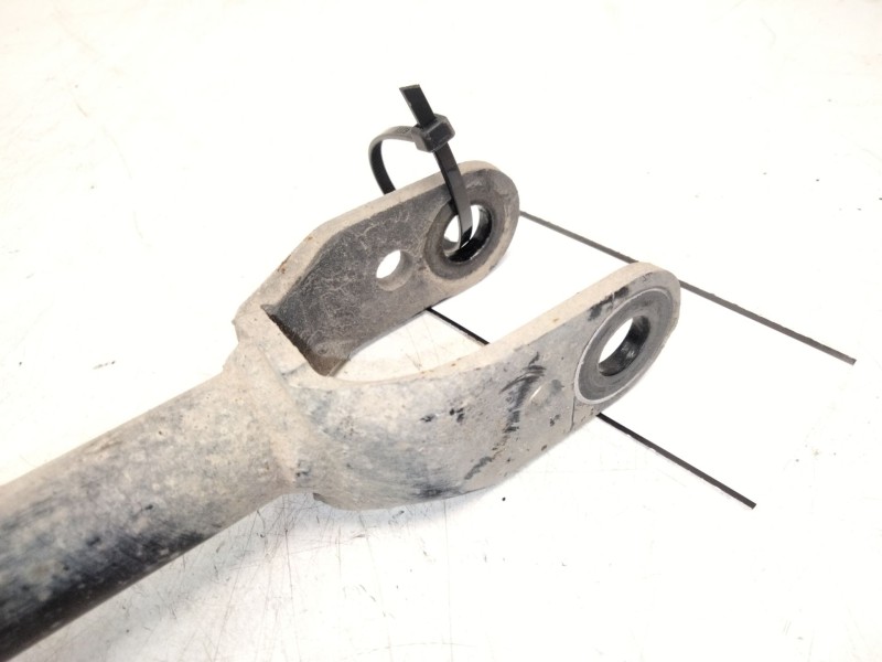 Recambio de brazo suspension inferior trasero derecho para infiniti ex 30d referencia OEM IAM   