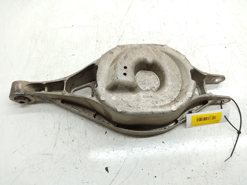 Recambio de brazo suspension inferior trasero derecho para infiniti ex 30d referencia OEM IAM   