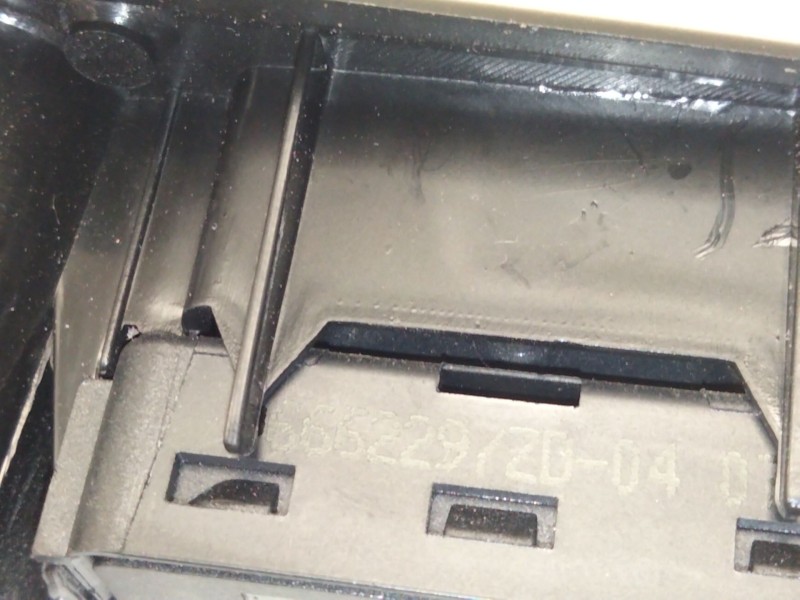 Recambio de mando elevalunas trasero izquierdo para peugeot 5008 (0u_, 0e_) 1.6 16v referencia OEM IAM 96662297  