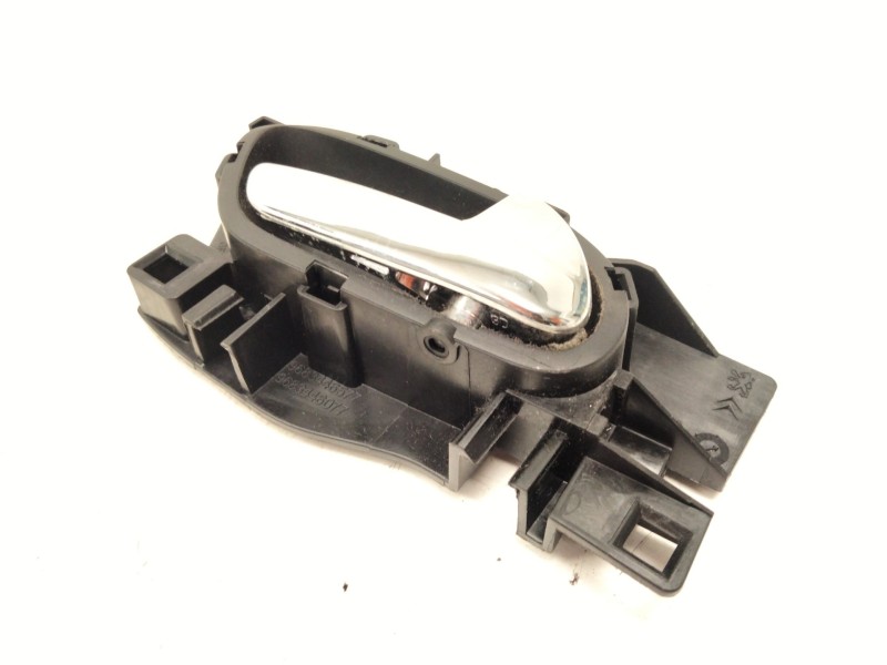 Recambio de maneta interior trasera derecha para peugeot 5008 (0u_, 0e_) 1.6 16v referencia OEM IAM 9683446577  