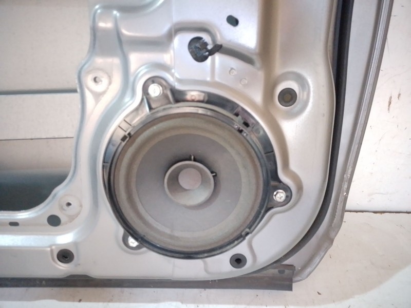 Recambio de puerta delantera izquierda para infiniti ex 30d referencia OEM IAM   