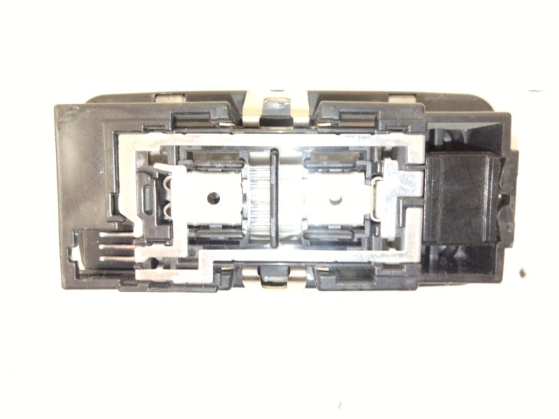 Recambio de luz interior para infiniti ex 30d referencia OEM IAM   