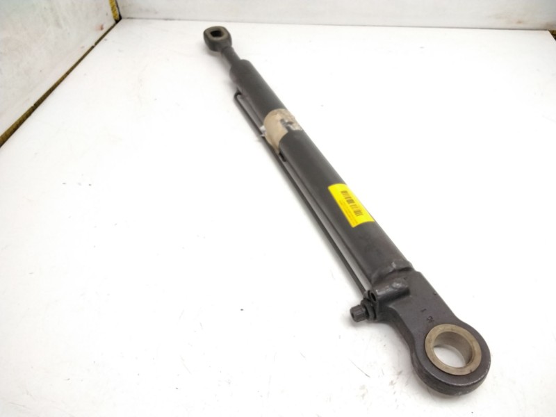 Recambio de pistón abatimiento cabina para mercedes-benz actros referencia OEM IAM 0025534405  