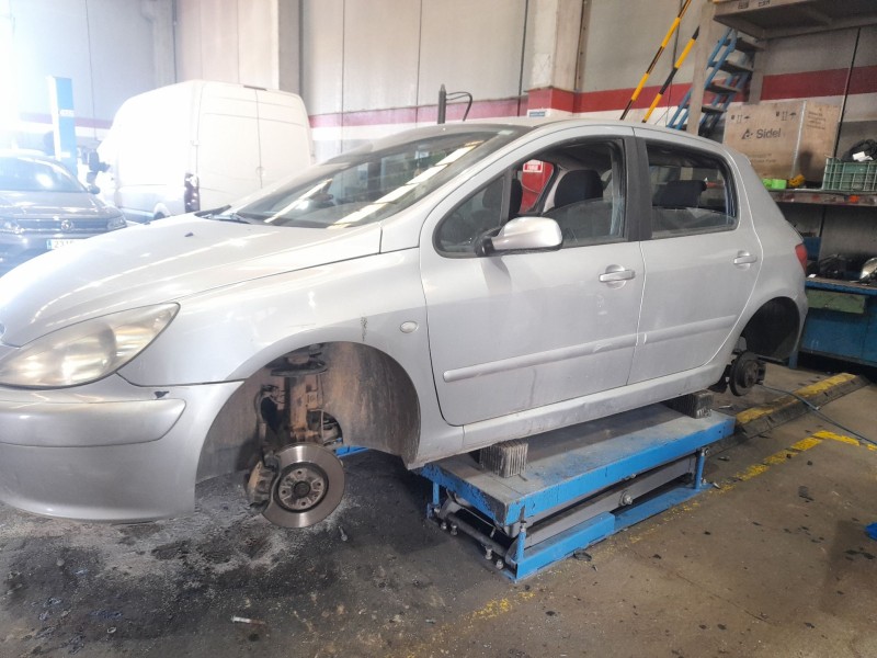 peugeot 307 (3a/c) del año 2001