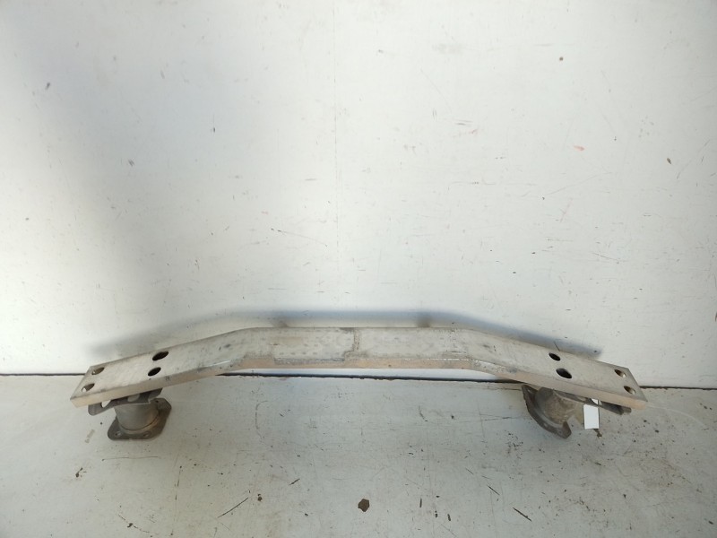 Recambio de refuerzo paragolpes trasero para infiniti ex 30d referencia OEM IAM   