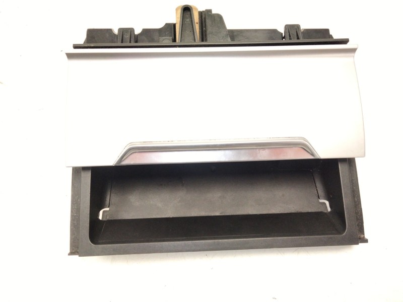 Recambio de cenicero para volkswagen passat b8 variant (3g5, cb5) 2.0 tdi 4motion referencia OEM IAM   
