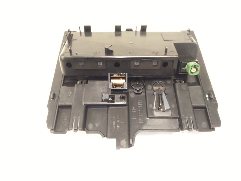 Recambio de cenicero para volkswagen passat b8 variant (3g5, cb5) 2.0 tdi 4motion referencia OEM IAM   