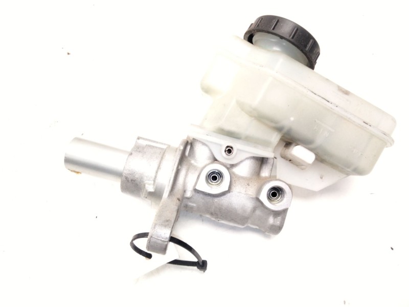 Recambio de bomba freno para infiniti ex 30d referencia OEM IAM   