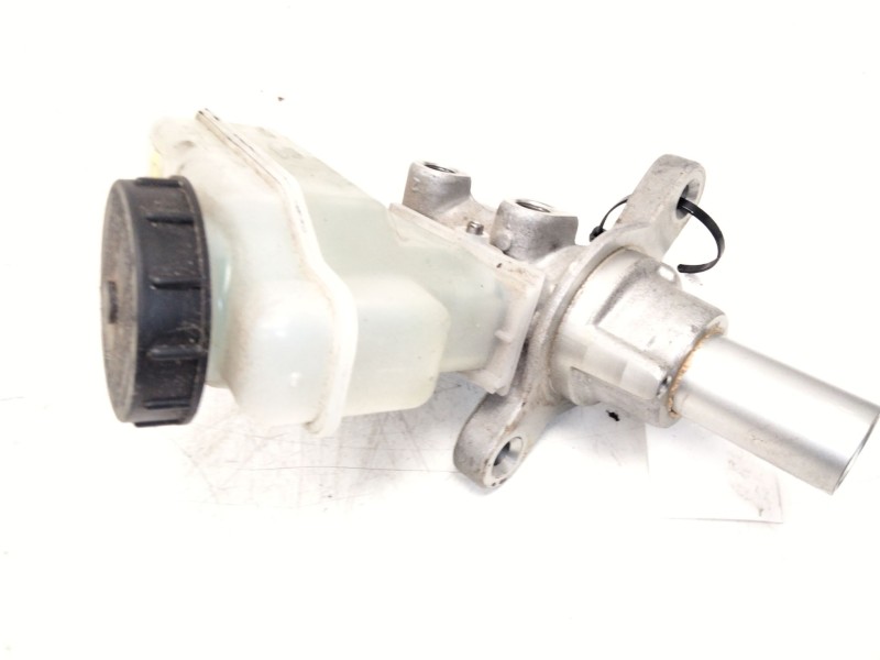 Recambio de bomba freno para infiniti ex 30d referencia OEM IAM   