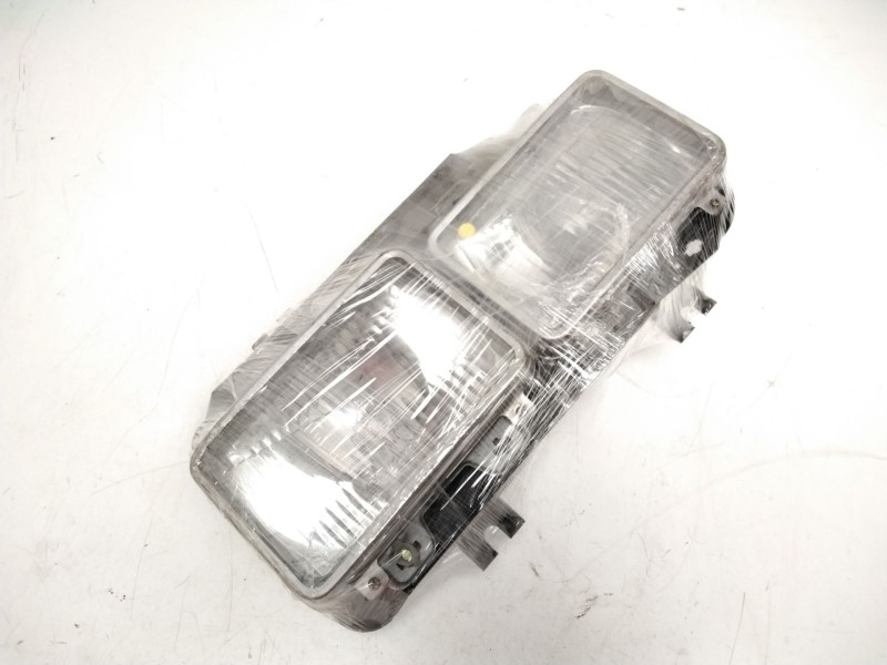 Recambio de faro derecho para setra series 200 sg 221 hds referencia OEM IAM 302121760 304118482 HELLA
