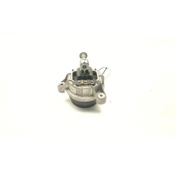 SOPORTE MOTOR DERECHO INFERIOR 6785602-01 
