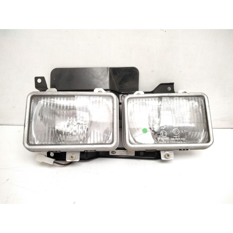 Recambio de faro izquierdo para nissan vanette autobús (c22) 2.4 i (slc22) referencia OEM IAM 26060Y9523 1LB961980 HELLA