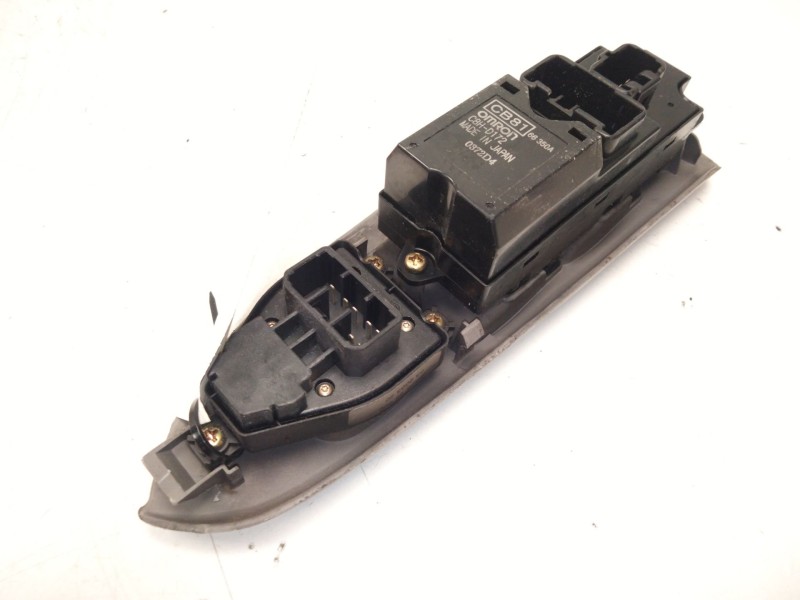 Recambio de mando elevalunas delantero izquierdo para mazda premacy (cp) 1.9 (cp8w) referencia OEM IAM C8HD172  