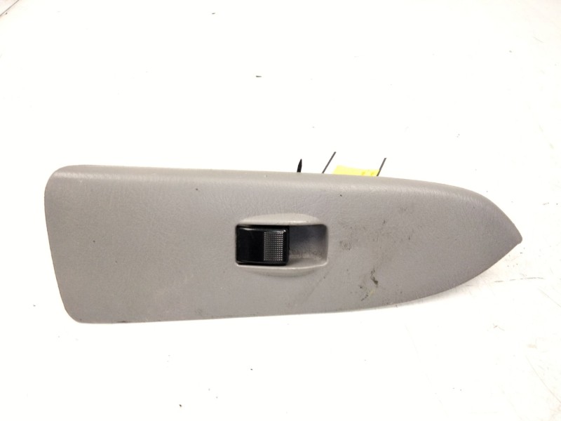 Recambio de mando elevalunas delantero derecho para mazda premacy (cp) 1.9 (cp8w) referencia OEM IAM   