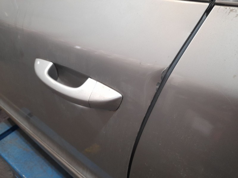 skoda superb ii (3t4) del año 2009