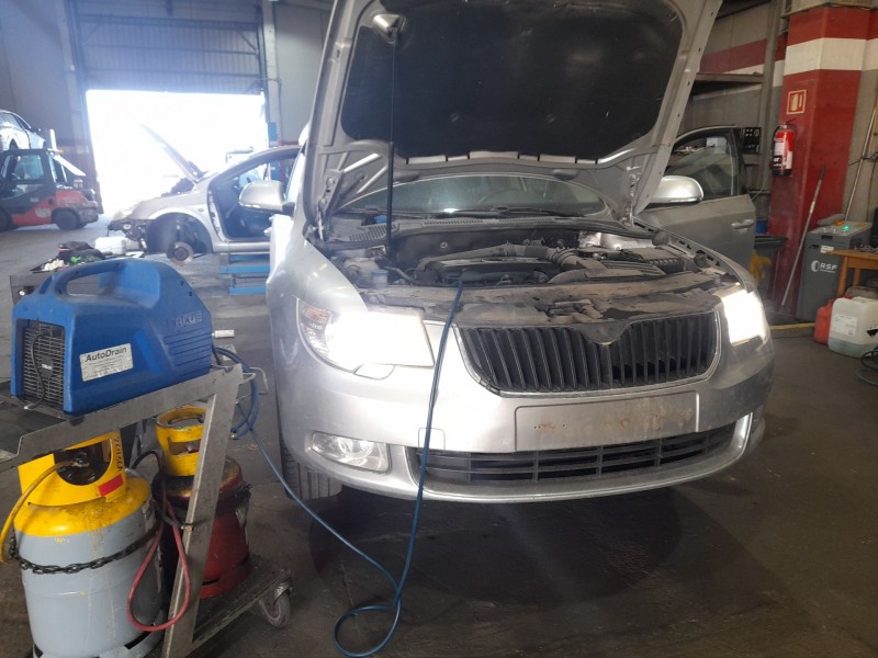 skoda superb ii (3t4) del año 2009