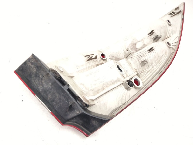 Recambio de piloto trasero derecho para skoda superb ii (3t4) 1.8 tsi 4x4 referencia OEM IAM 3T5945096  