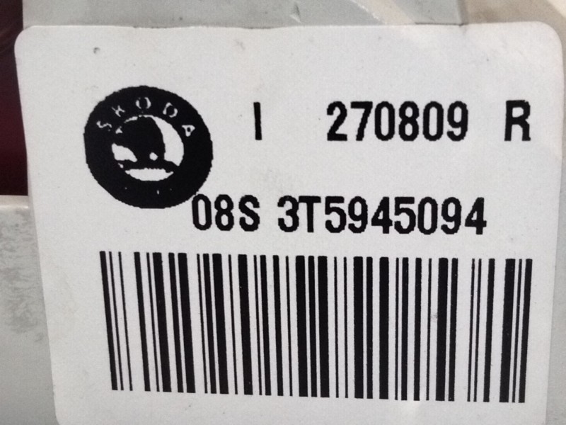 Recambio de piloto trasero derecho porton para skoda superb ii (3t4) 1.8 tsi 4x4 referencia OEM IAM 3T5945094  