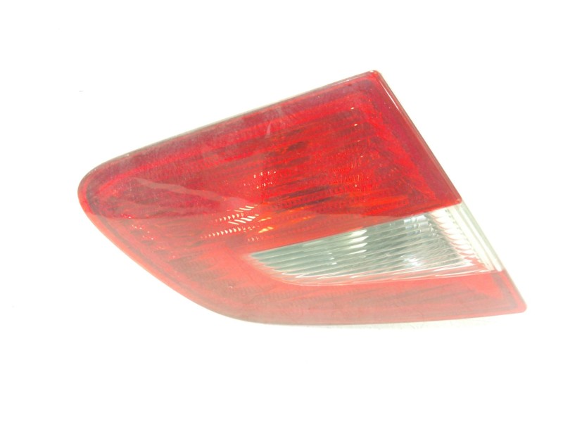 Recambio de piloto trasero izquierdo porton para skoda superb ii (3t4) 1.8 tsi 4x4 referencia OEM IAM 3T5845093  