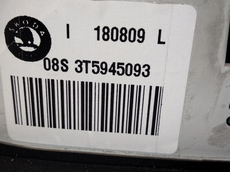 Recambio de piloto trasero izquierdo porton para skoda superb ii (3t4) 1.8 tsi 4x4 referencia OEM IAM 3T5845093  