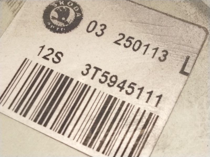 Recambio de piloto trasero izquierdo para skoda superb ii (3t4) 1.8 tsi 4x4 referencia OEM IAM 3T5945111  