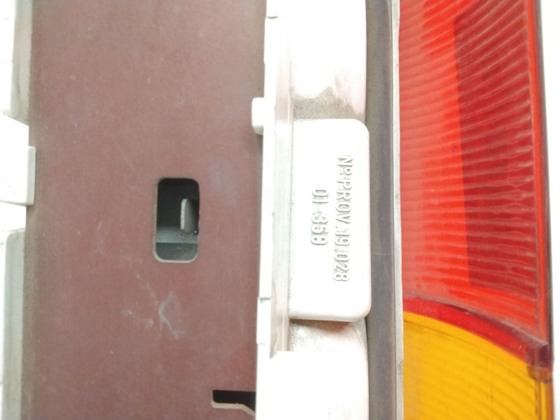 Recambio de piloto trasero izquierdo para seat trans referencia OEM IAM 19028  