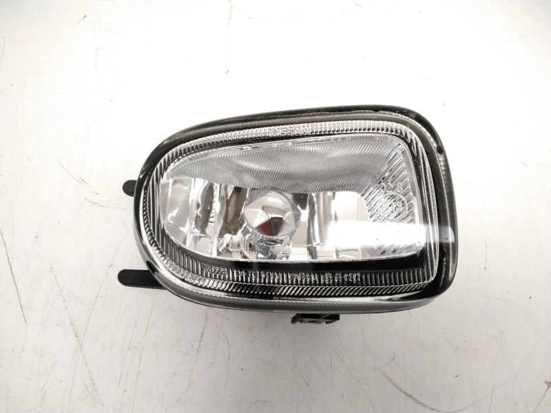 Recambio de faro antiniebla derecho para nissan almera ii (n16) 2.2 dci referencia OEM IAM 11463520  