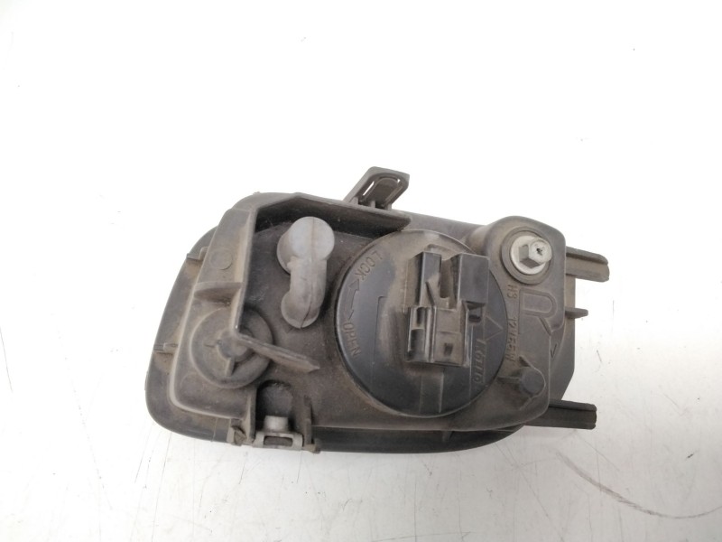 Recambio de faro antiniebla derecho para nissan almera ii (n16) 2.2 dci referencia OEM IAM 11463520  