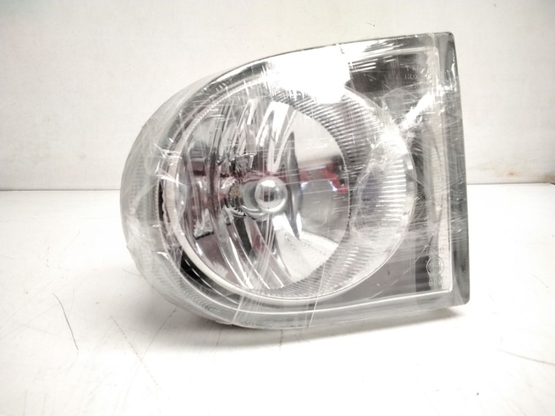 Recambio de faro antiniebla izquierdo para nissan patrol gr iv (y60, gr) 2.8 td (y60a) referencia OEM IAM ICHIKOH2189  