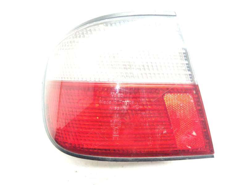 Recambio de piloto trasero izquierdo para nissan primera (p11) 1.6 16v referencia OEM IAM 23080102  