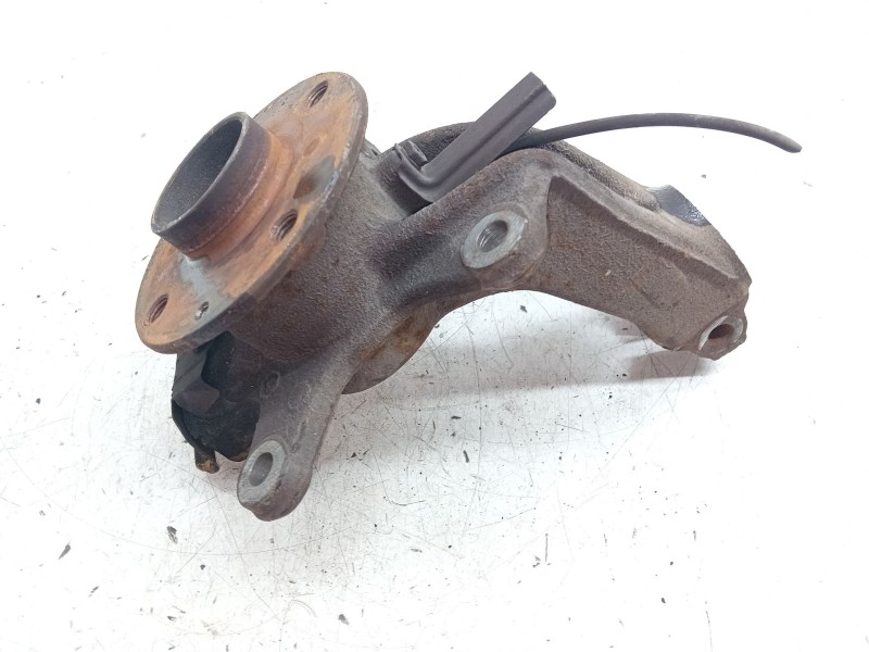 Recambio de mangueta delantera derecha para toyota aygo (_b1_) 1.0 (kgb10_) referencia OEM IAM   