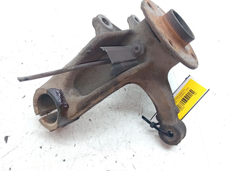 Recambio de mangueta delantera derecha para toyota aygo (_b1_) 1.0 (kgb10_) referencia OEM IAM   