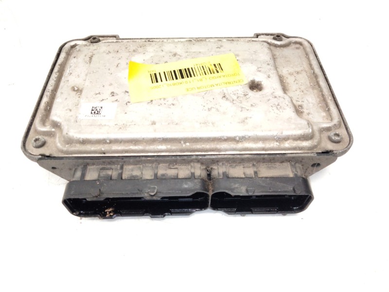Recambio de centralita motor uce para toyota aygo (_b1_) 1.0 (kgb10_) referencia OEM IAM 896610H130 0261S06145 