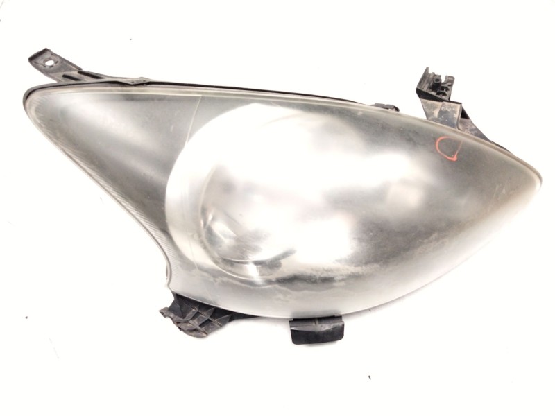 Recambio de faro derecho para toyota aygo (_b1_) 1.0 (kgb10_) referencia OEM IAM   