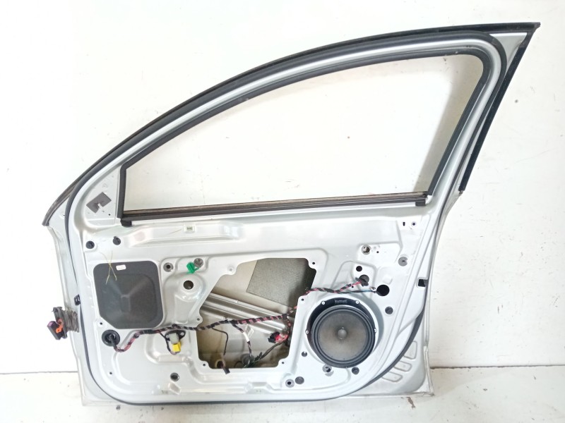 Recambio de puerta delantera derecha para skoda superb ii (3t4) 1.8 tsi 4x4 referencia OEM IAM   