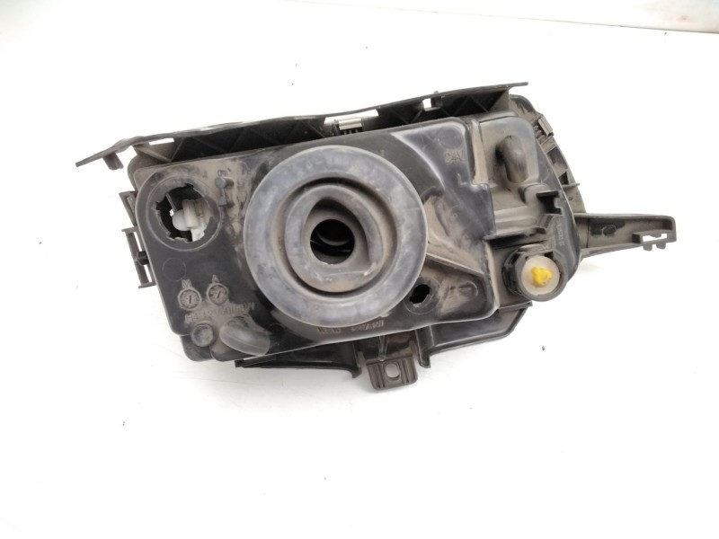 Recambio de faro derecho para citroën saxo referencia OEM IAM 203688B TIENDA 32201
